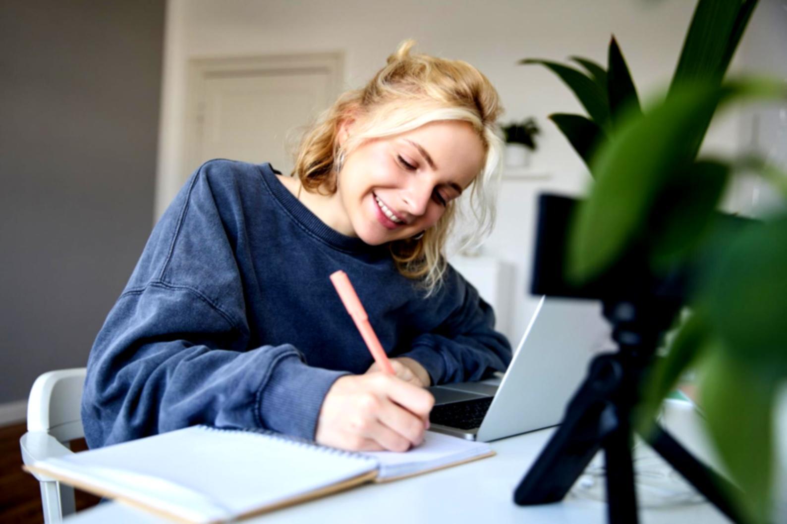 Graphiques financiers et tableaux d'analyse